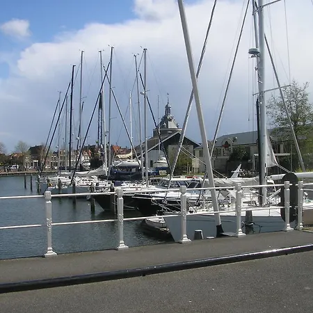 Vakantiehuis De Vier Kroonen *
